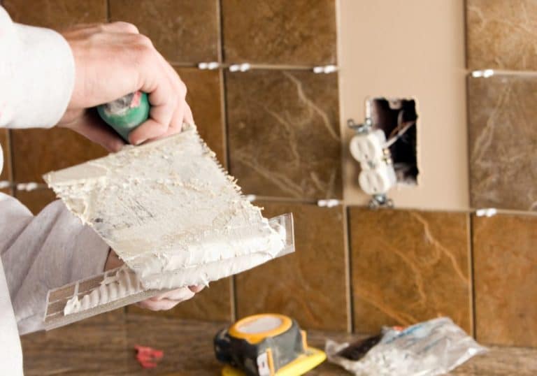 What to Expect During a Kitchen Backsplash Installation in Birmingham